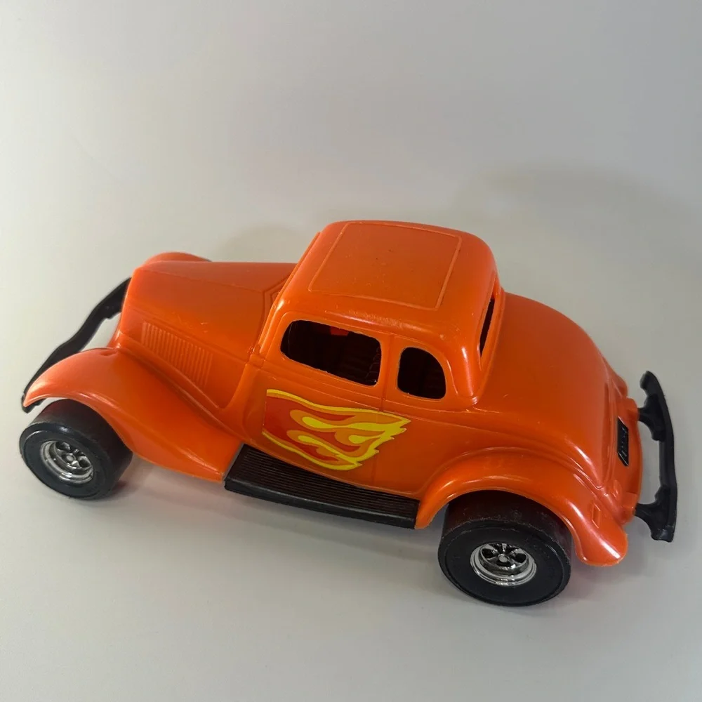 VTG 1934 Ford Victoria Durant Plastics Orange Red Toy Model Car Hot Rod Made USA